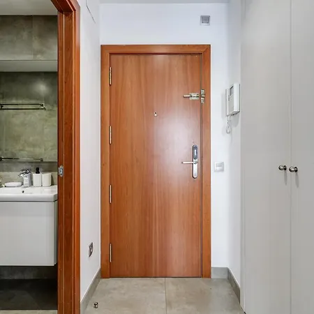 Urban Flats Vallirana Apartment